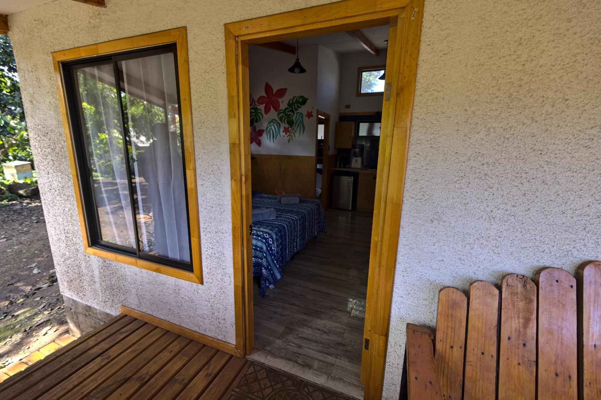 Hare O Haupiano Hanga Roa Exterior foto